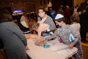 NSSBE-Chanukah-B055