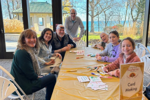 ThanksgivingMP-family-table